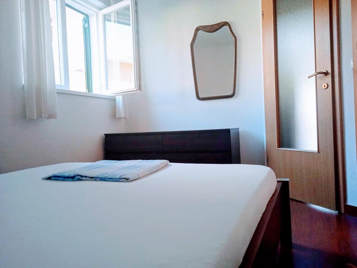 Harbour-Side Apartment With Beautiful Terrace بودغورا المظهر الخارجي الصورة